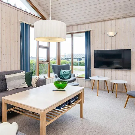 4 Star In Juelsminde-by Traum *