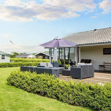 4 Star In Juelsminde-by Traum Дом отдыха